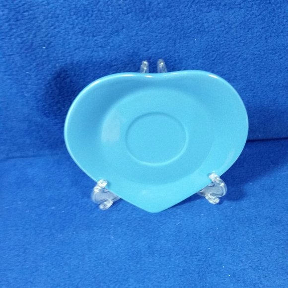 Vintage Mary Kay Blue Heart Shaped Tea Cup and Saucer 1980's Consultant Gift - Picture 4 of 10